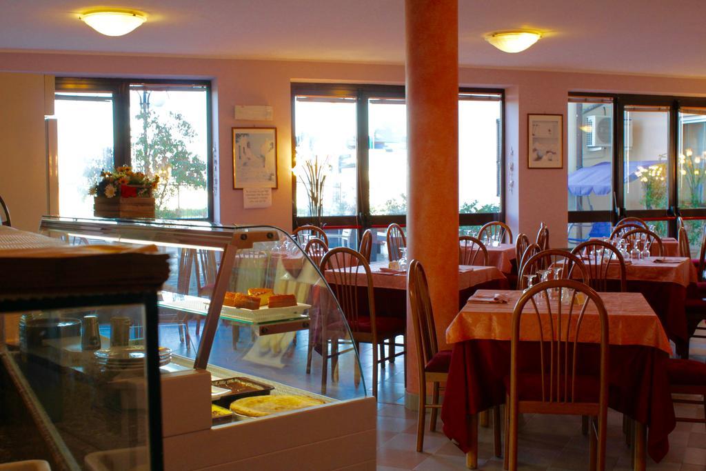 Hotel Monumento Certosa di Pavia Εξωτερικό φωτογραφία