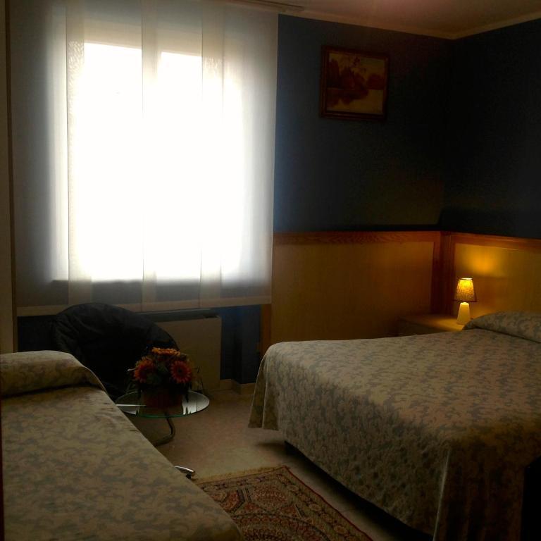 Hotel Monumento Certosa di Pavia Δωμάτιο φωτογραφία